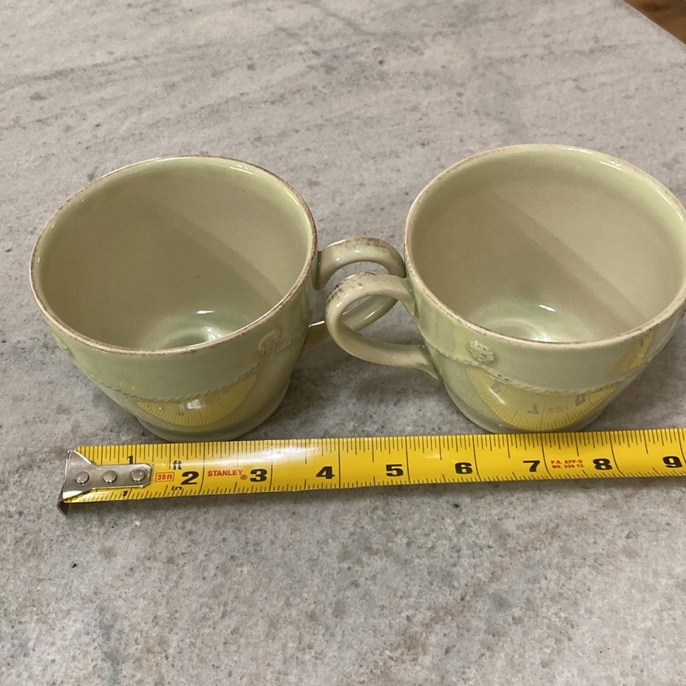 2 Juliska Pistachio green berry and thread coffee cups - Picture 5 of 6